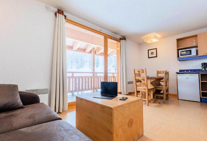 Résidence Le Parc Des Airelles Studio Coin Montagne 4 Personnes Vue Pist 334