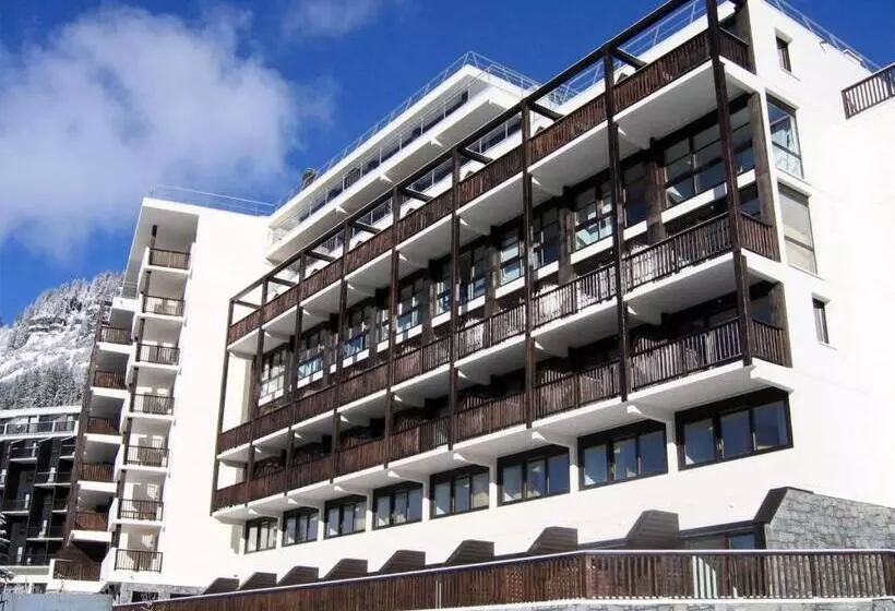 Résidence Les Terrasses De Véret Appartement 2 Pièces 4 Personnes 734