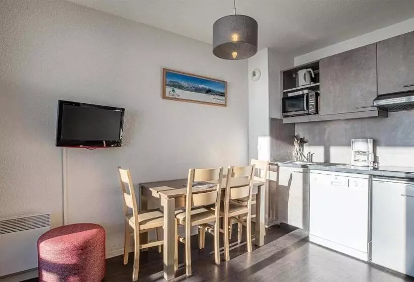 Résidence Les Terrasses De Véret Appartement 2 Pièces 4 Personnes 734