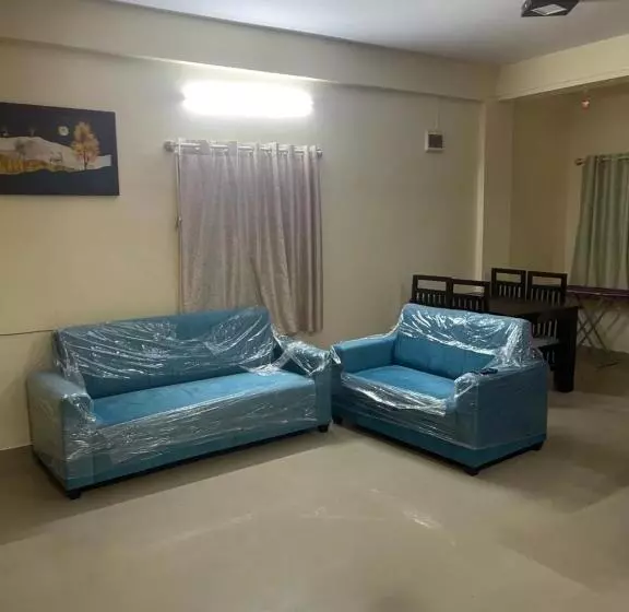 ユースホステル Comfort Homes