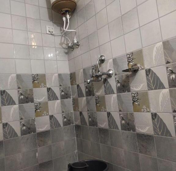 هاستل Pink City Backpackers