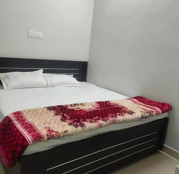 Retkeilymaja Pink City Backpackers