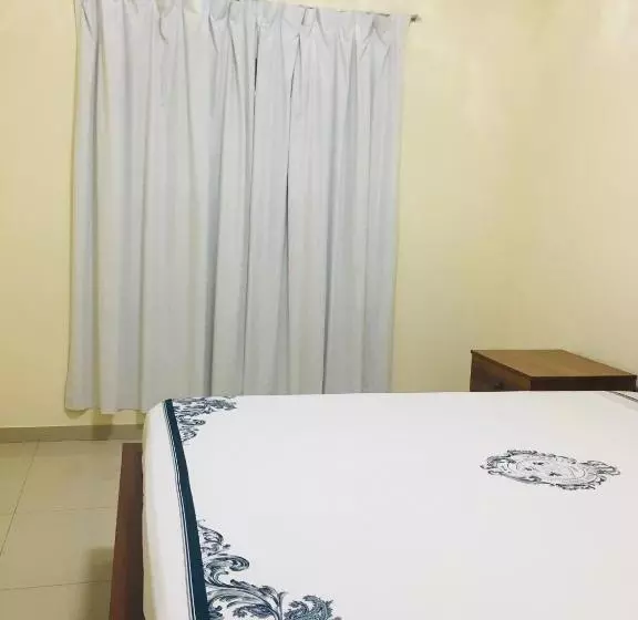 تختخواب و صبحانه Constança Retreat