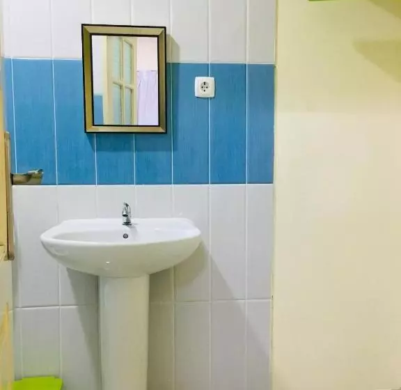 تختخواب و صبحانه Constança Retreat