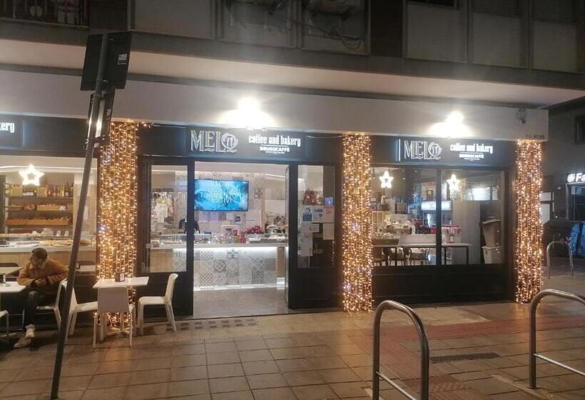 تختخواب و صبحانه Effe4 Lovely Room