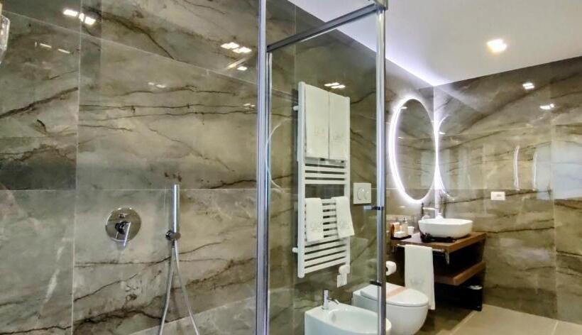 تختخواب و صبحانه Effe4 Lovely Room