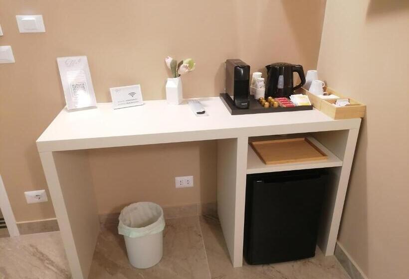 تختخواب و صبحانه Effe4 Lovely Room