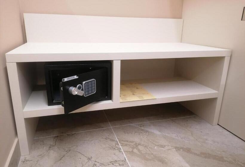 تختخواب و صبحانه Effe4 Lovely Room