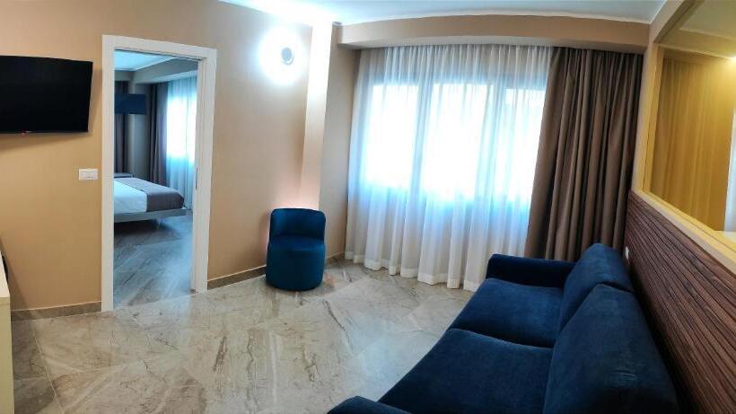 تختخواب و صبحانه Effe4 Lovely Room