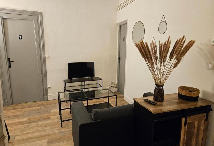 تختخواب و صبحانه Le Vauban Palais Des Congrés , Centre Ville & Gare Béziers