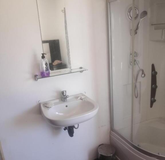 Bed & Breakfast Paradise By The Ocean