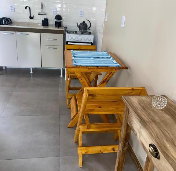 تختخواب و صبحانه Solar Maui