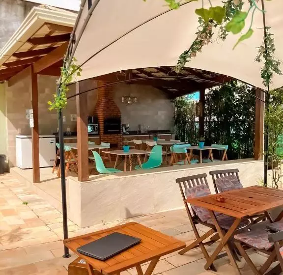 éden Hostel E Coworking