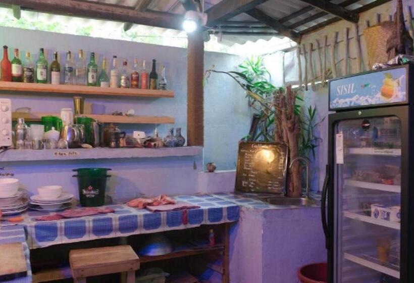 Hostel Tharu, Surf Camp & Restaurant