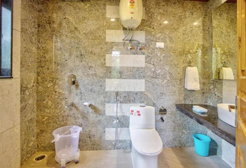 Отель Avani Villa