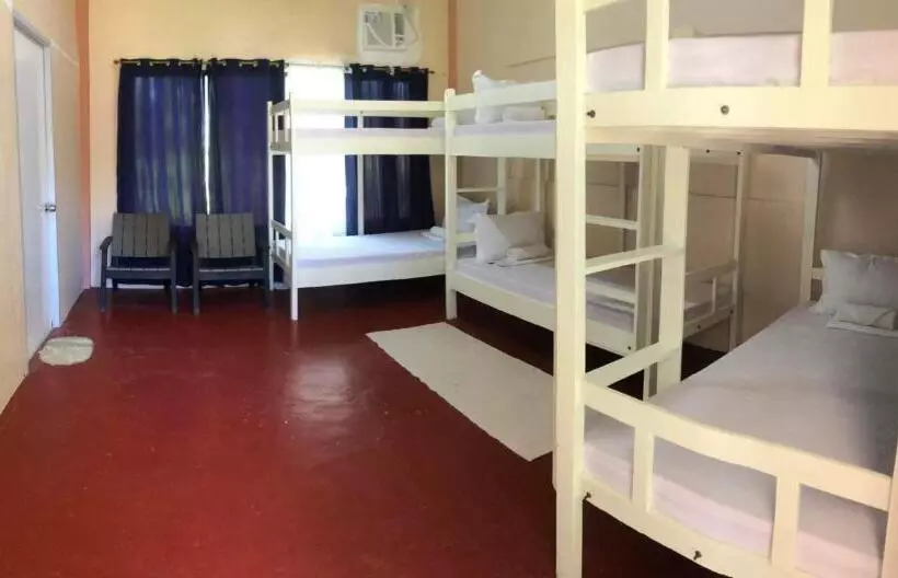 هتل Azzura Budget Rooms