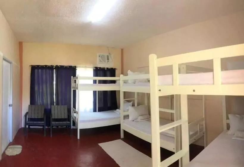 هتل Azzura Budget Rooms
