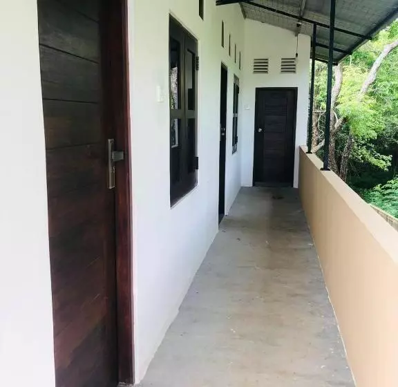 ホテル Lolu Lodge