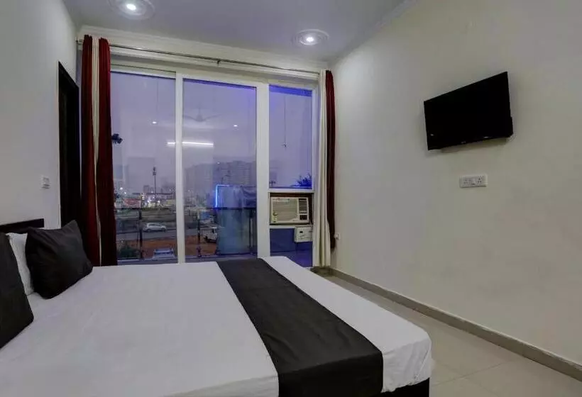 Hotelli Omi Inn Manesar