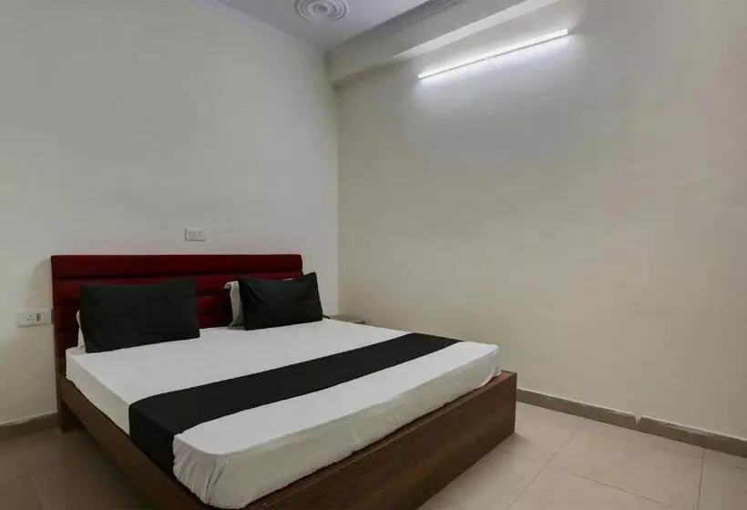 Hotelli Omi Inn Manesar