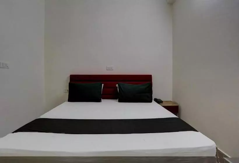 Hotelli Omi Inn Manesar