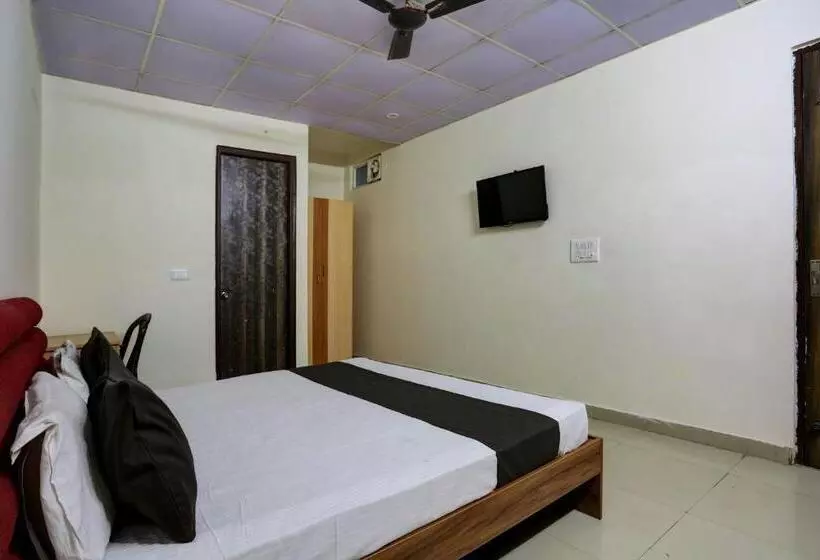 Hotelli Omi Inn Manesar