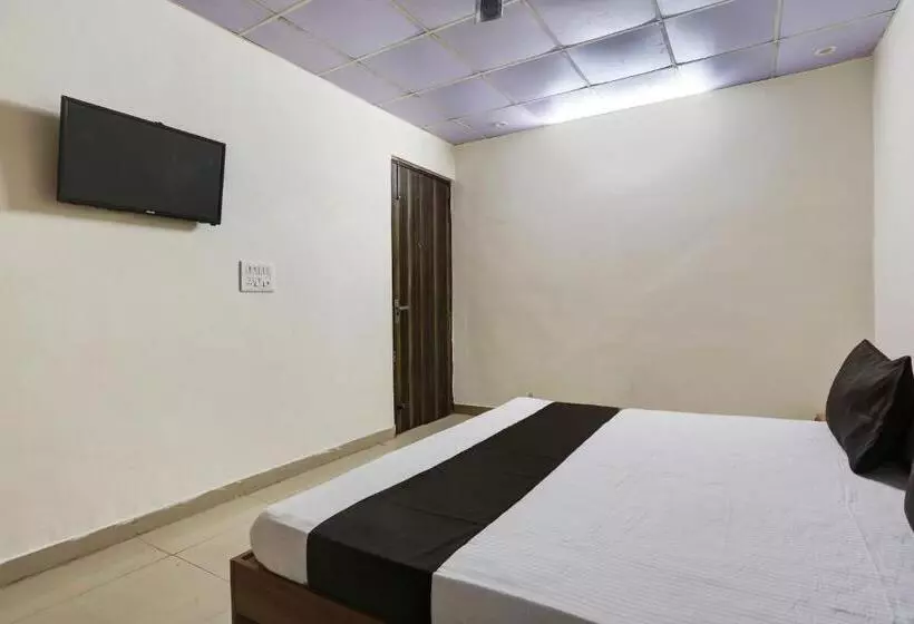 Hotelli Omi Inn Manesar