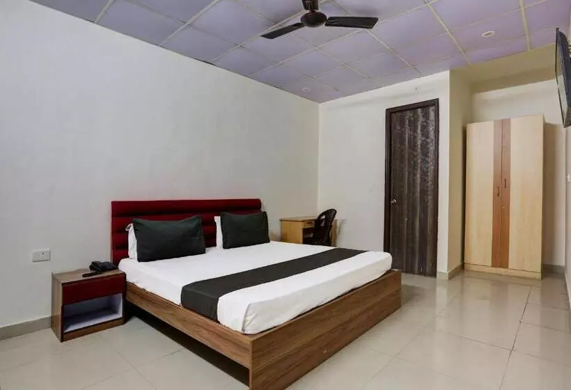 Hotelli Omi Inn Manesar