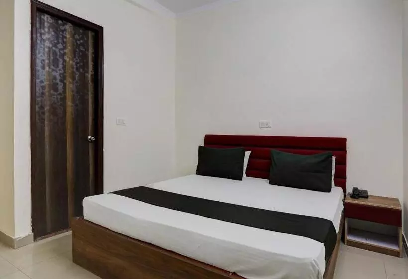 Hotelli Omi Inn Manesar