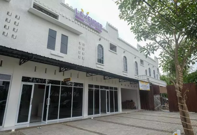 Hotelli Reddoorz Near Terminal Bus Purwokerto