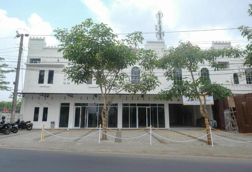 Hotel Reddoorz Near Terminal Bus Purwokerto