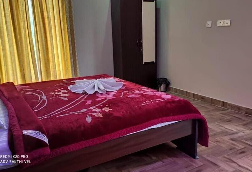 ホテル The Olive   Yogi Cottage. Online