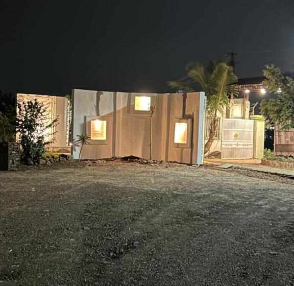 酒店 The Sunset Lawns