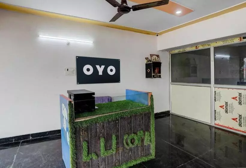 Oyo Hotel Kavya Residency