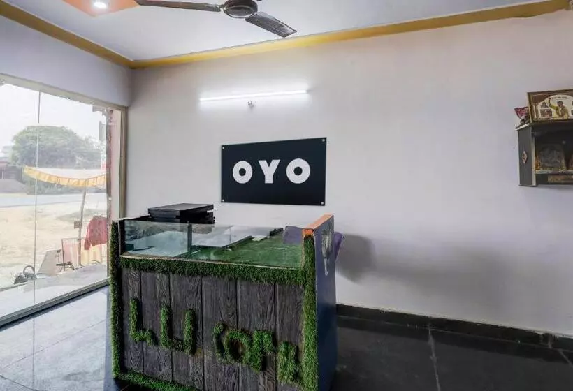 Oyo Hotel Kavya Residency