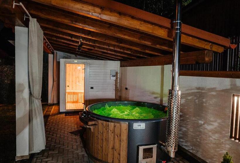 پانسیون Casa Mecva