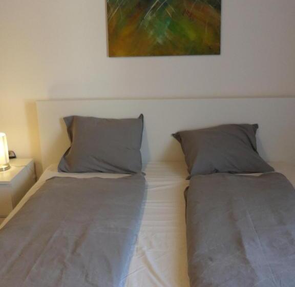 פנסיון Historische Villa Im Herzen Rankweils