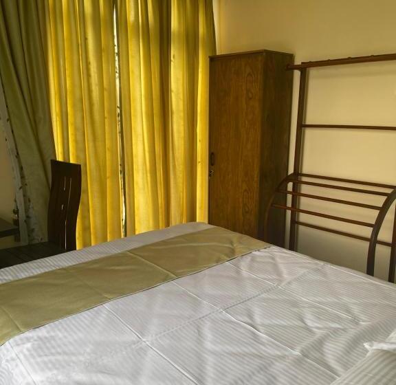 بنسيون Royal Residence Malabe