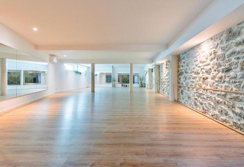 پانسیون Chambre D Hôtes De Luxe, Toulon Mourillon, 4 Belles Chambres, Piscine