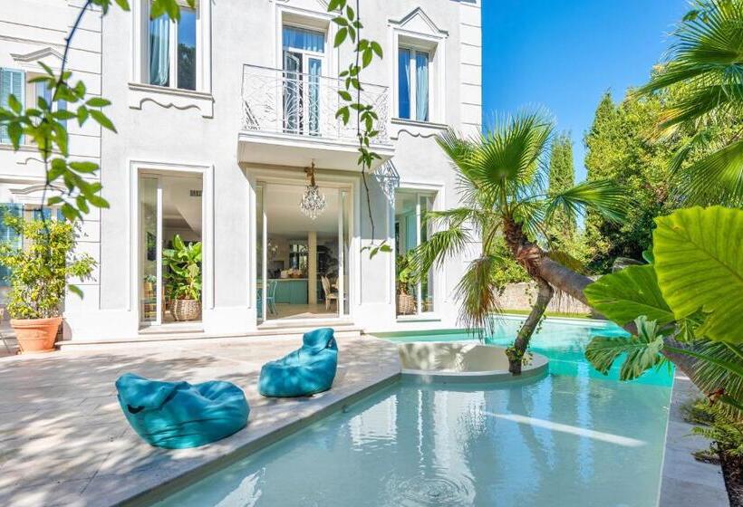 پانسیون Chambre D Hôtes De Luxe, Toulon Mourillon, 4 Belles Chambres, Piscine