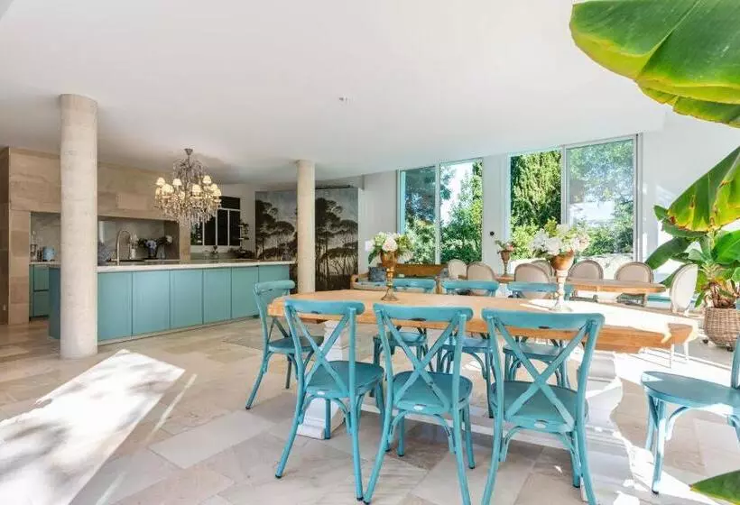 پانسیون Chambre D Hôtes De Luxe, Toulon Mourillon, 4 Belles Chambres, Piscine