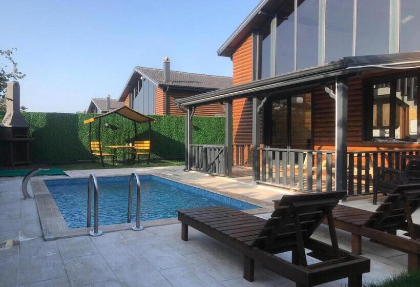 Sapanca Fami̇ly Resort