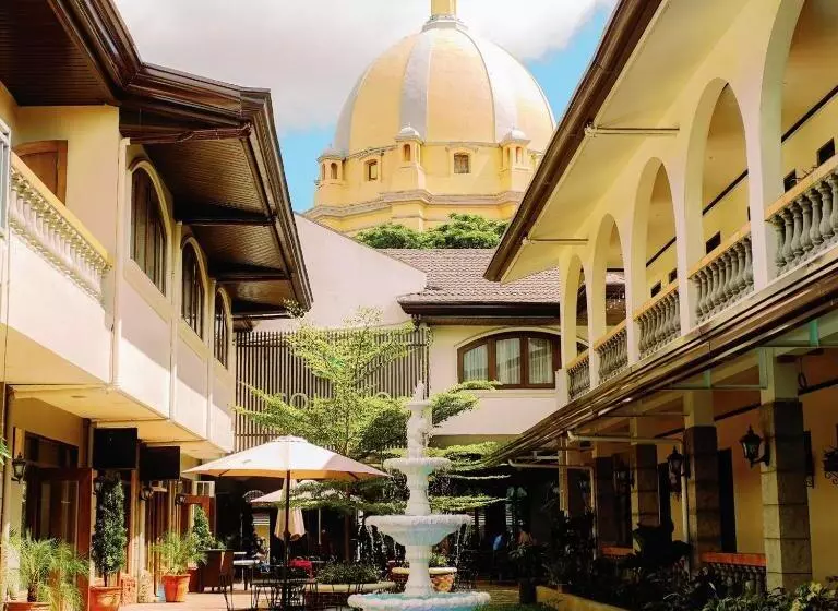 Solano Hotel & Resort At Casa Ysabel