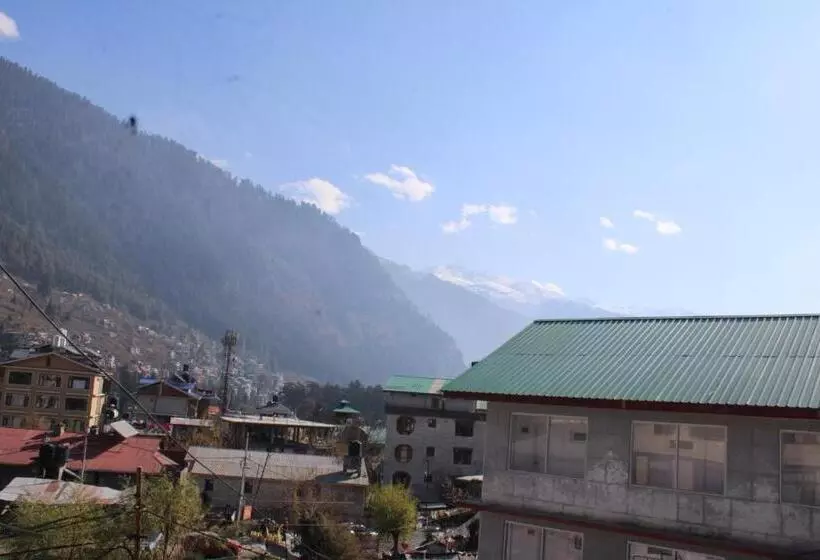 Trippy Turtle Hostel