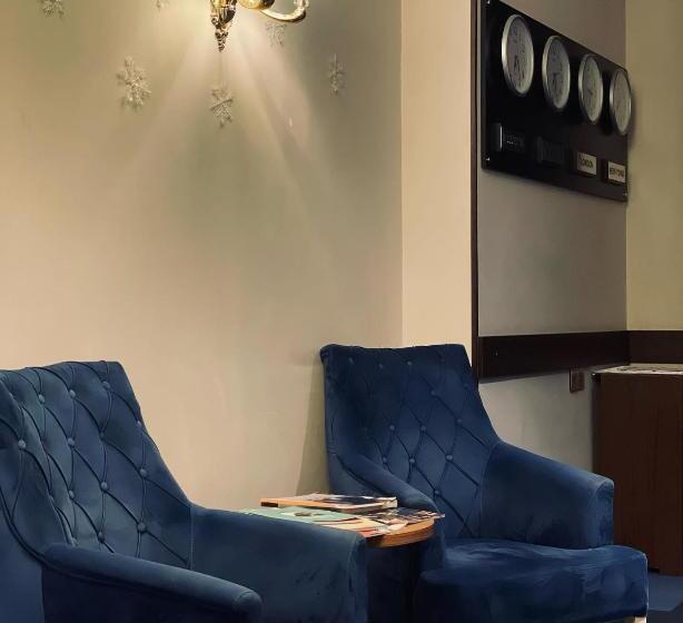 Vi̇va Boutique & Mirror Deluxe Hotel S Baku