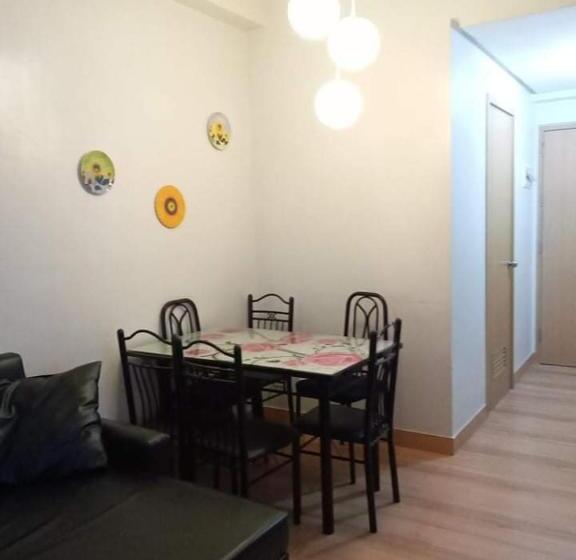 فندق صغير Liza S Staycation