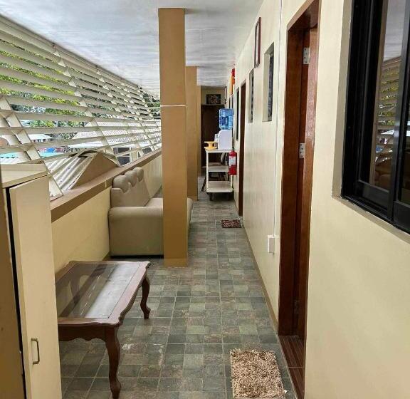 הוסטל Ria S Pension