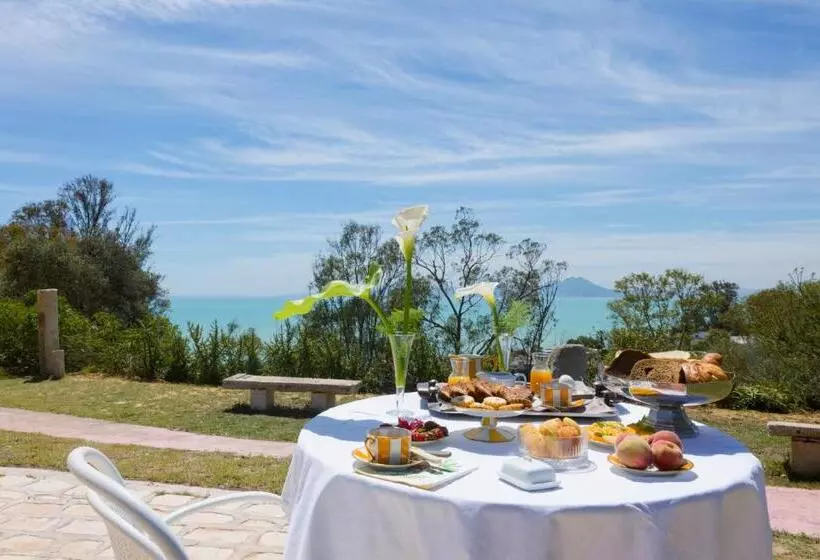 تختخواب و صبحانه Lella Zohra, Studio Avec Piscine à Sidi Bou Said