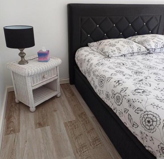 مبيت وإفطار Margaux Gourmand Inbox