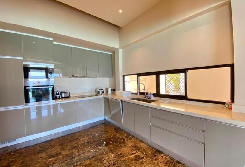 민박 Sunrise Villa